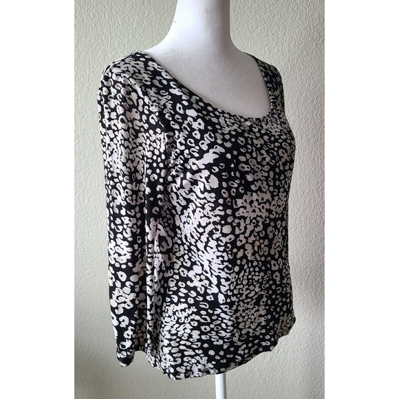 Max Mara Women's Blouse Size Medium Animal Print Lined Scoop neck Luxury - Picture 12 of 12